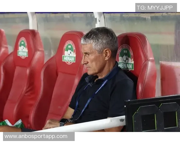 国安主场迎战海牛代理主帅拉米罗携李磊出席赛前发布会 国安主场迎战海牛代理主帅拉米罗携李磊出席赛前发布会