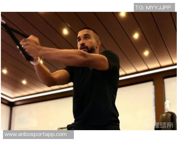 布雷默缺阵六周尤文防线危机加剧四后卫阵型或成最佳选择