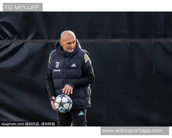 那不勒斯恢复训练孔蒂因故缺席至下周一 那不勒斯恢复训练孔蒂因故缺席至下周一